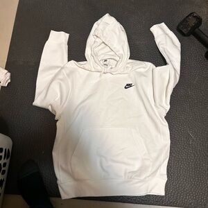 Nike Classic White Pullover